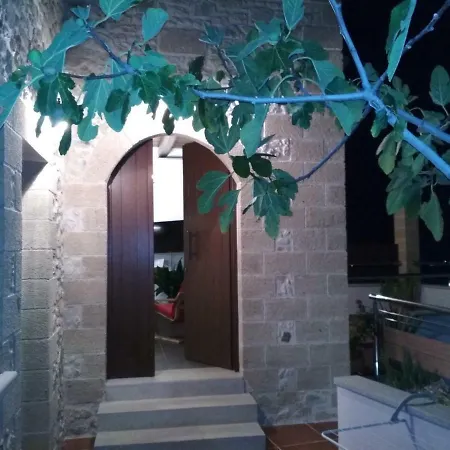 Meli-milon Villa